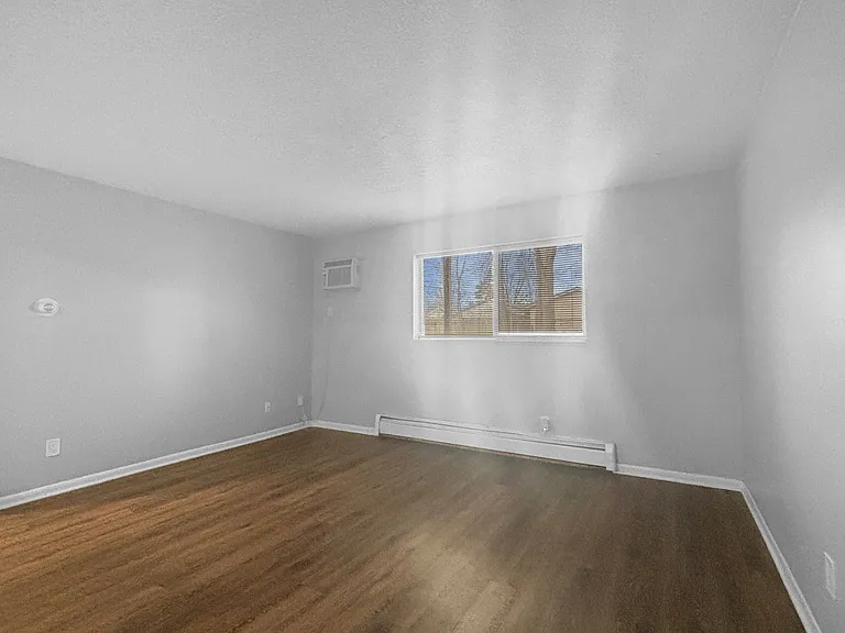 Carolina Estates — Photo 12