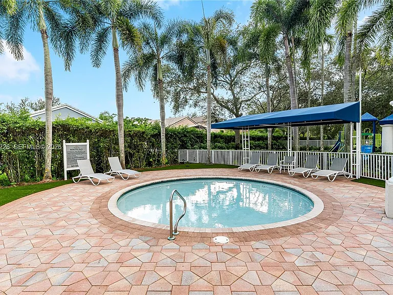 14275 NW 18th Pl — Photo 33