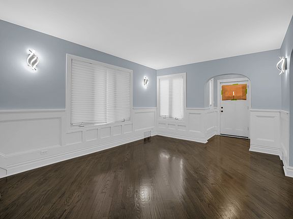 4th image of 8352 S Saint Lawrence Ave