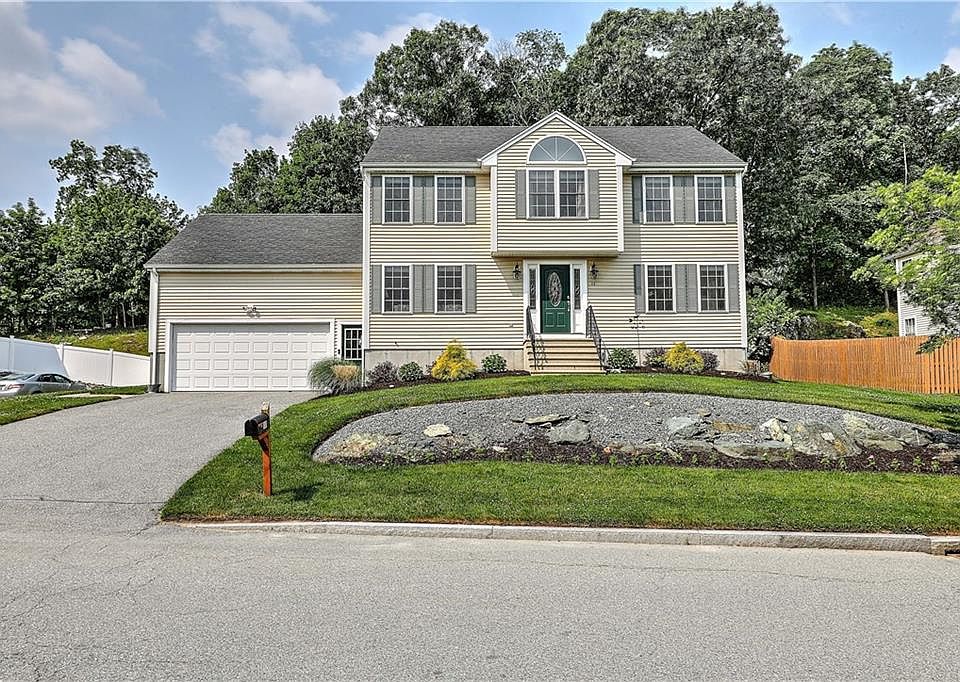 13 Bernon Dr, Lincoln, RI 02865 Zillow