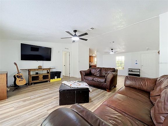 4th image of 12717 FARMETTES ROAD