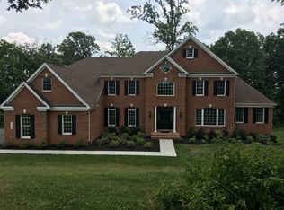 40109 Trotting Path Ct, Leesburg, VA 20175