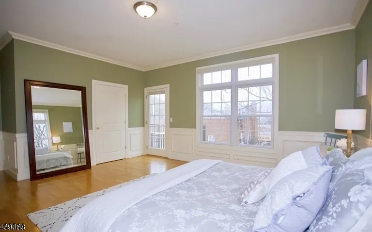 1677 Springfield Ave #13 — Photo 7
