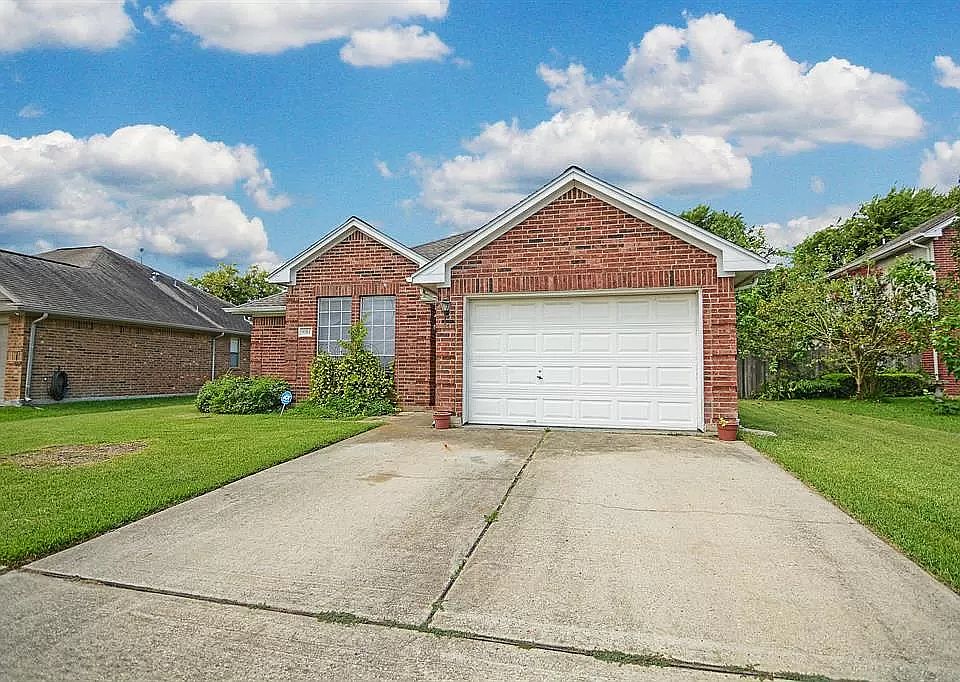 1st image of 8311 Berkely Ct