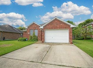 8311 Berkely Ct, Baytown, TX 77521