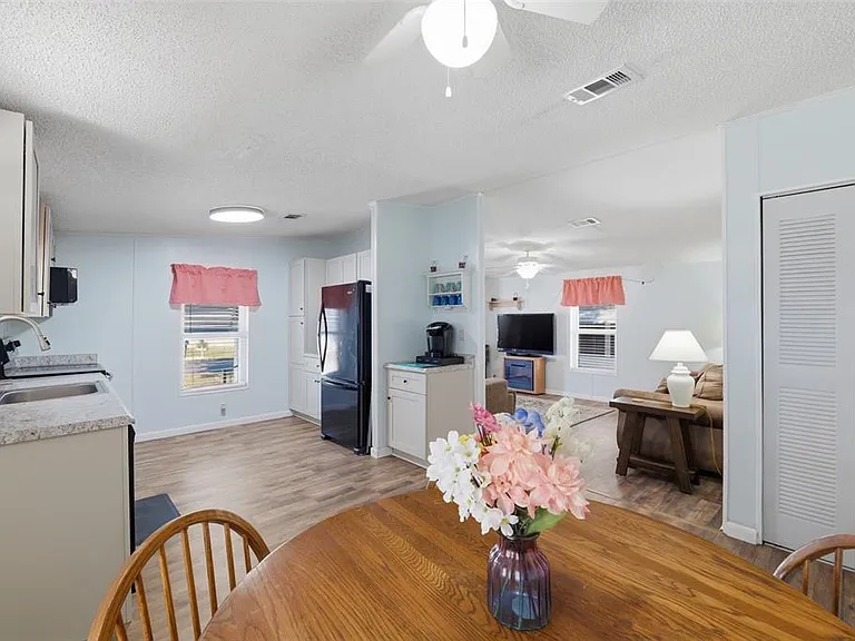 326 Nesbitt Park Ave — Photo 16