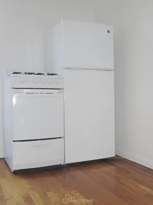 Rented by City Connections Realty | media 21