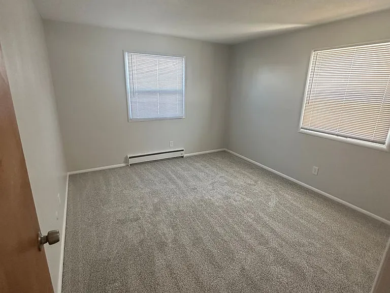 6037 W 25th St #1 — Photo 3