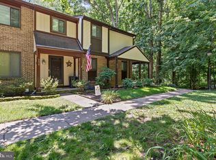 5818 Oak Ladder Ct, Burke, VA 22015