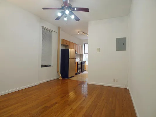 Rented by Aryeh Realty | media 21