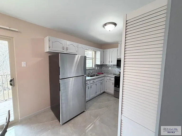 305 Calle Amistosa #L502 — Photo 9