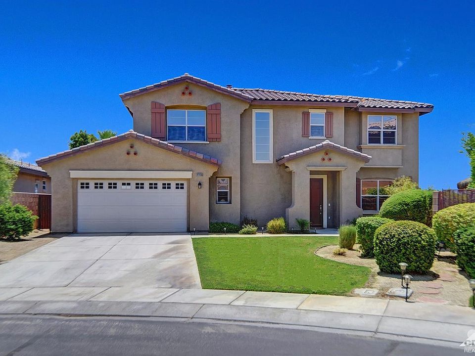 1st image of 81966 Villa Reale Dr