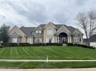 2212 Arnold Palmer Blvd, Louisville, KY 40245