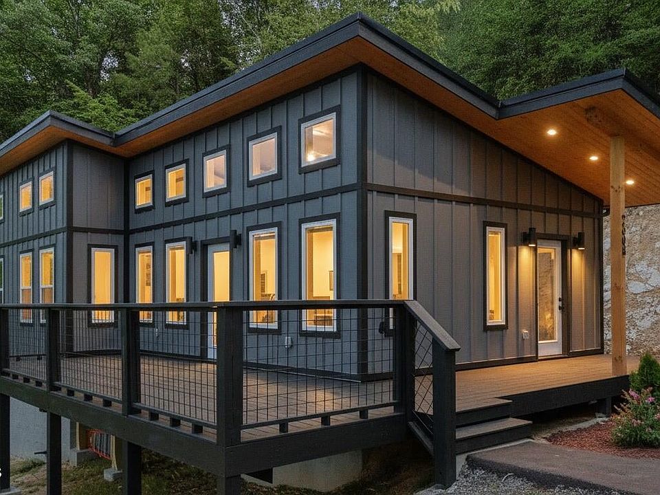1st image of 2608 Mountain Blvd