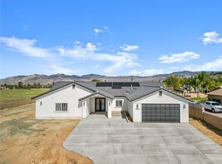 44142 Whittier Ave, Hemet, CA 92544