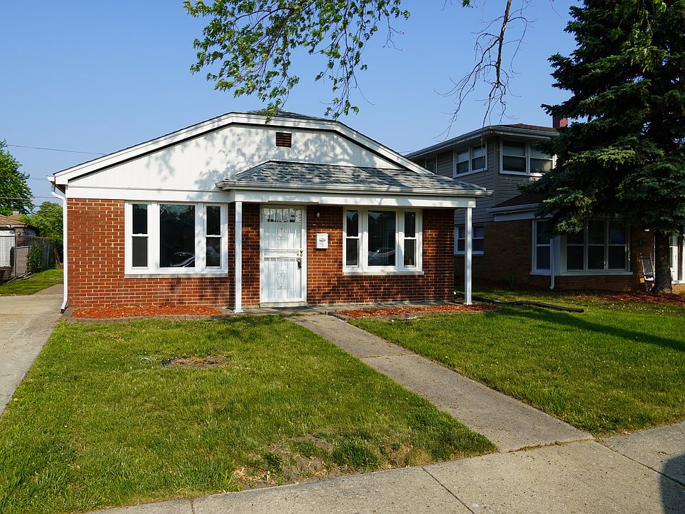 1st image of 11554 S Troy Dr