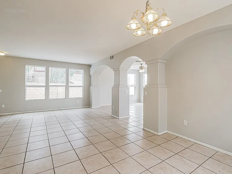 13519 W San Juan Ct — Photo 7