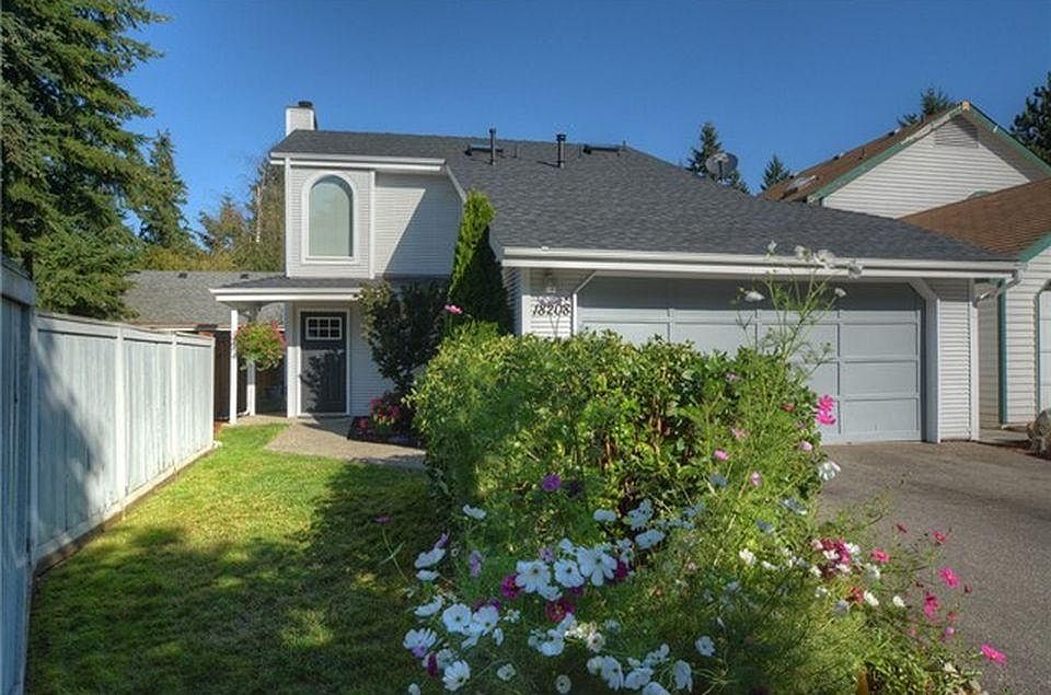 1st image of 18208 NE 91st St