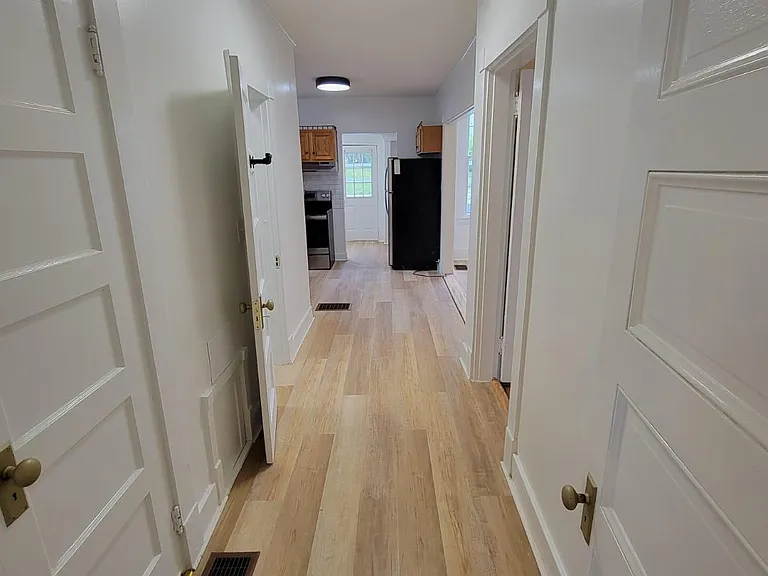 215 W Main St — Photo 13