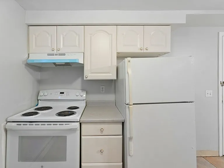 Hillside Terrace Apartments — Photo 72