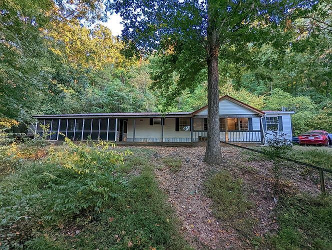 2nd image of 8794 Candies Creek Ridge Rd NW