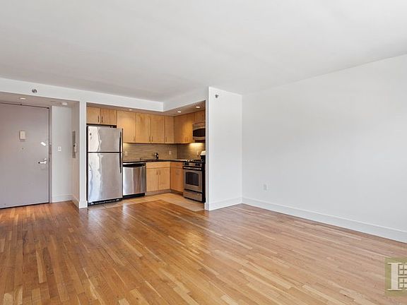2nd image of 362 Saint Nicholas Ave APT 5A