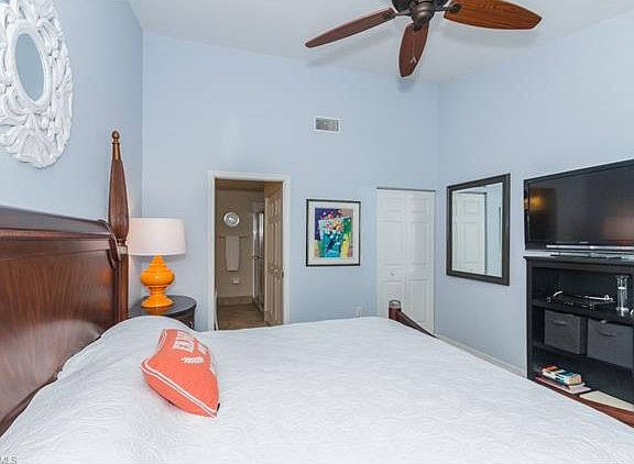 5th image of 6615 Huntington Lakes Cir APT 202