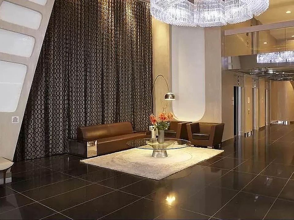 1st image of 111 Fulton St #7