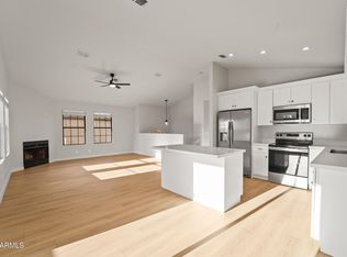 921 S Val Vista Dr UNIT 135, Mesa, AZ 85204