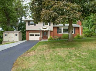 8 Oak St, Fishkill, NY 12524