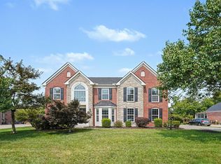 2324 Summerwoods Dr, Hebron, KY 41048