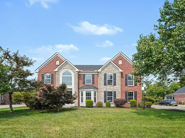 2324 Summerwoods Dr, Hebron, KY 41048