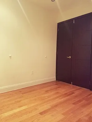 Rented by Bruma Realty LLC | media 44