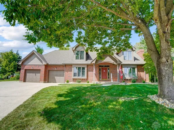 266 Poplar Grove Dr, Vandalia, OH 45377