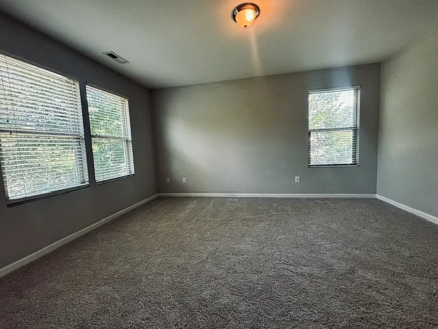 4499 Middletown Dr — Photo 22