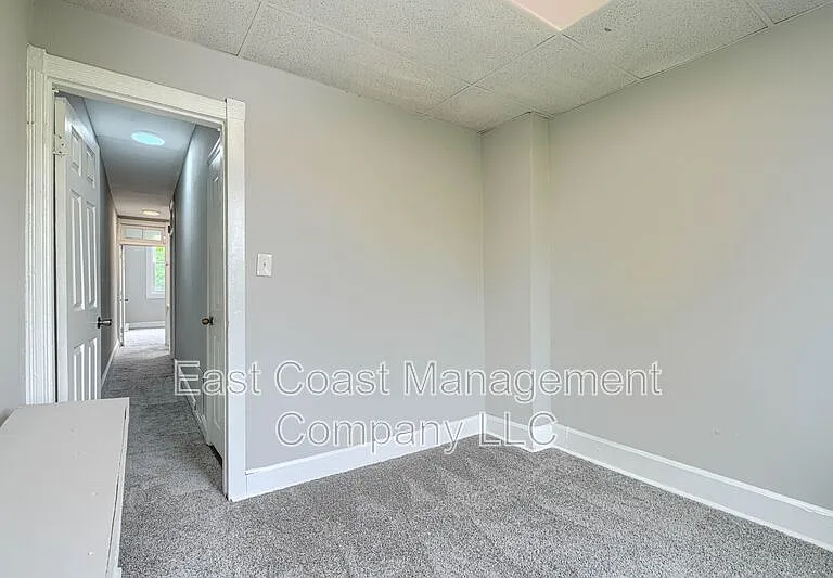 1514 E Federal St — Photo 22