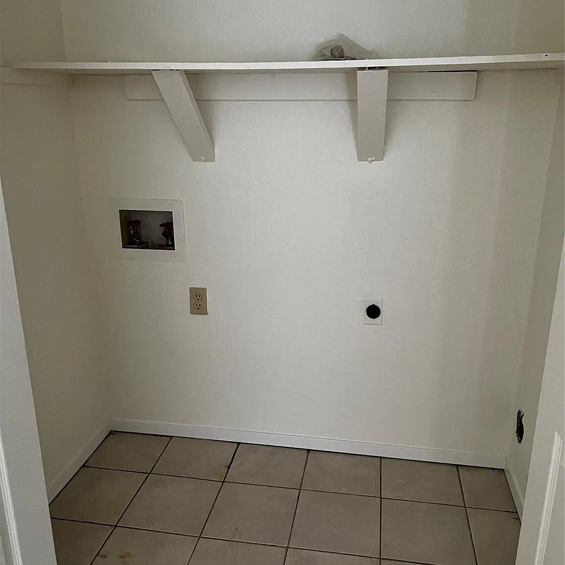 2 bed, 1.0 bath, 1536 sqft, $895 — Photo 4