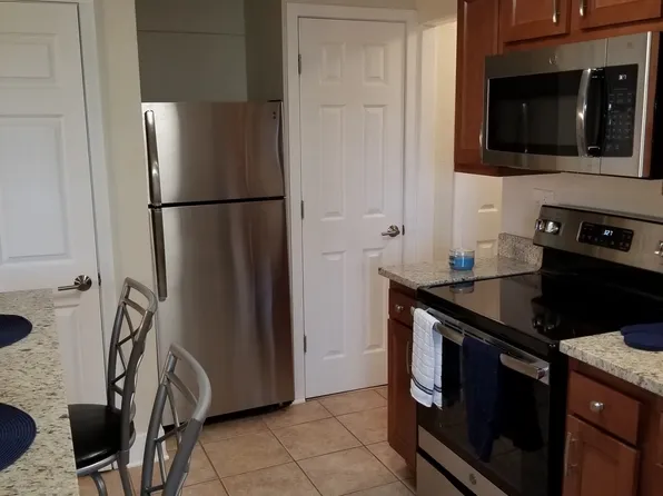 2807 Middle Rd APT 1, Glenshaw, PA 15116