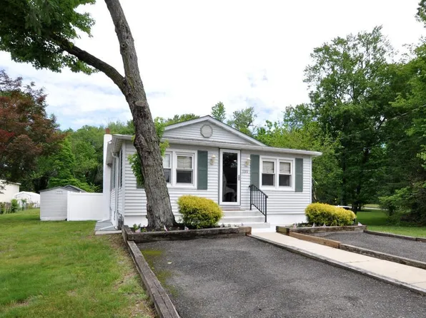 1189 Kirkwood Gibbsboro Rd, Voorhees, NJ 08043