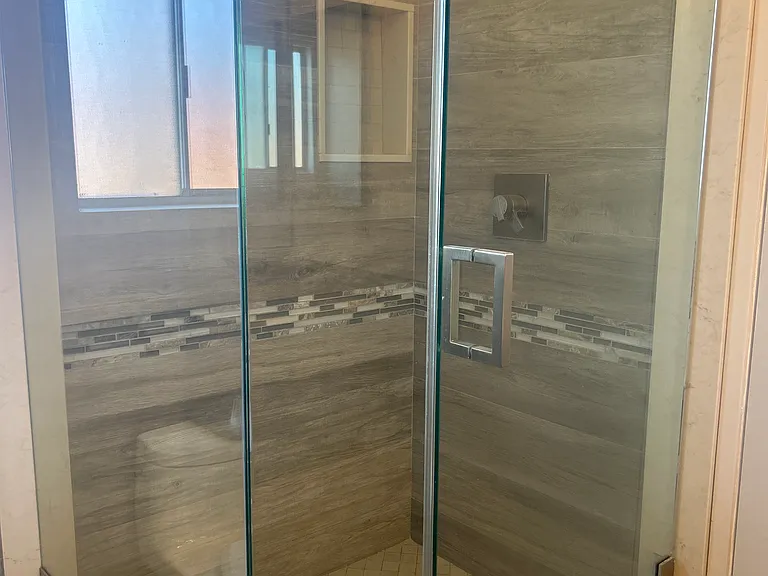 Master shower