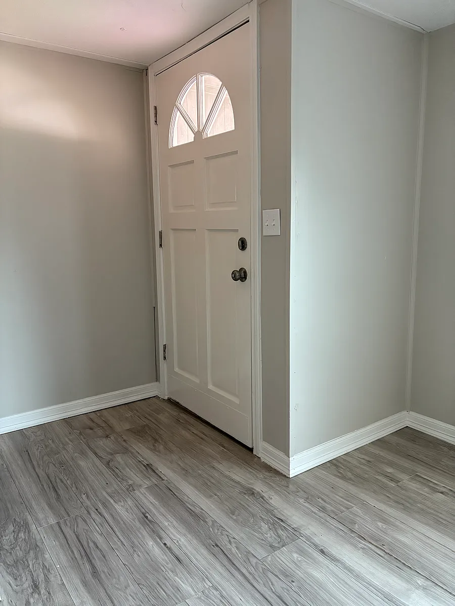 Building Photo - 104 Bluebonnet Dr
