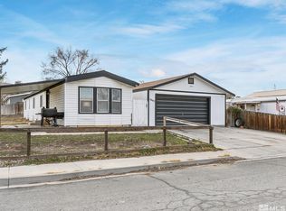 1093 Scott Dr, Fernley, NV 89408