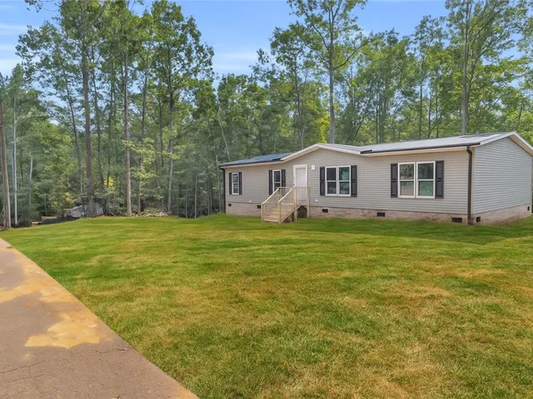 207 Leroy Dr, Liberty, SC 29657