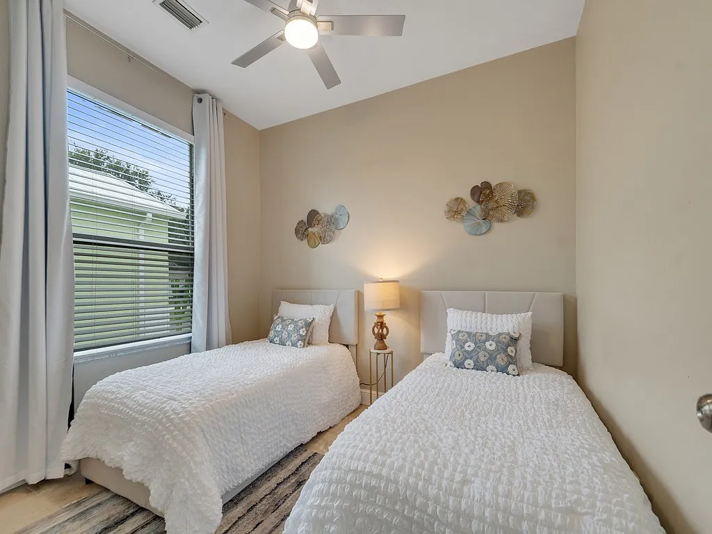 3 bed, 1400 sqft, $2,950 — Photo 3