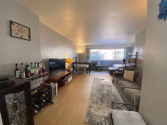4th image of 39-65 52nd St #3J