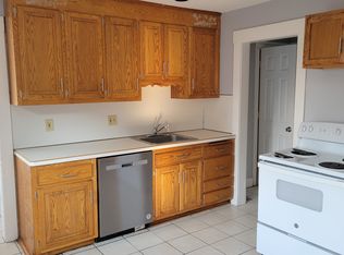 5 Edgewood St FLOOR 2, Bristol, CT 06010