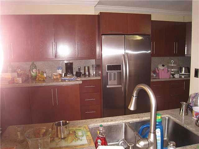 1st image of 15892 Kilmarnock Dr #15892