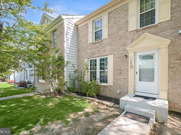 3rd image of 12630 Wrightwood Ct