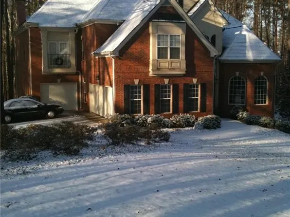 4299 Windham Ct, Douglasville, GA 30135