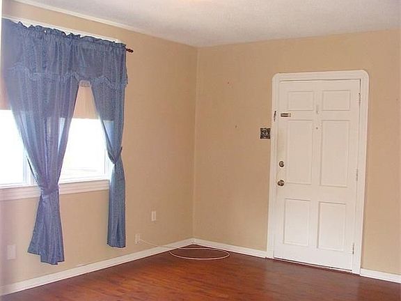 3rd image of 1006 Alura Ave